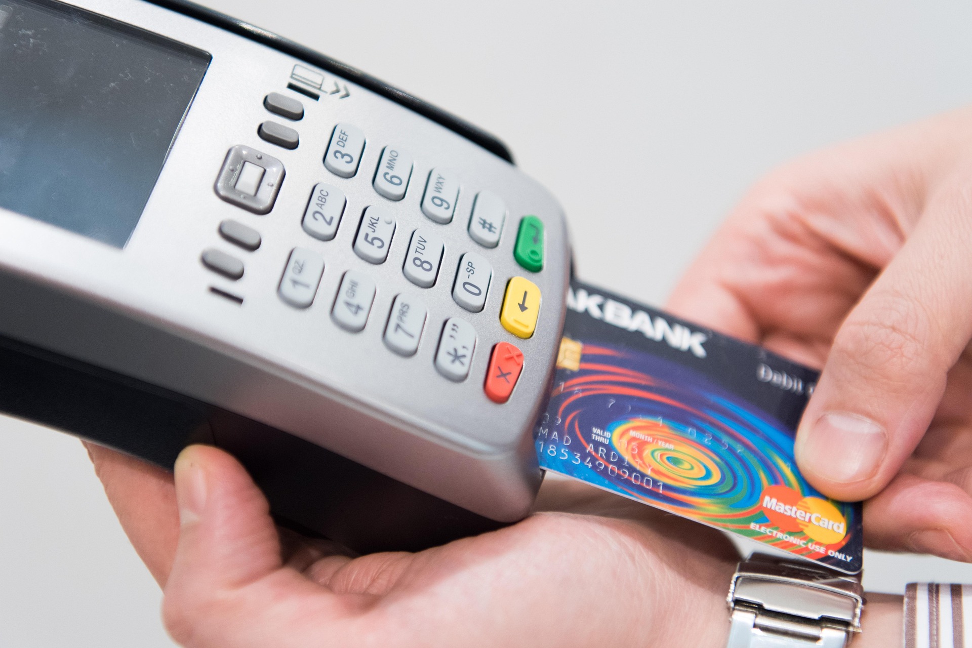 cash management credit card machine